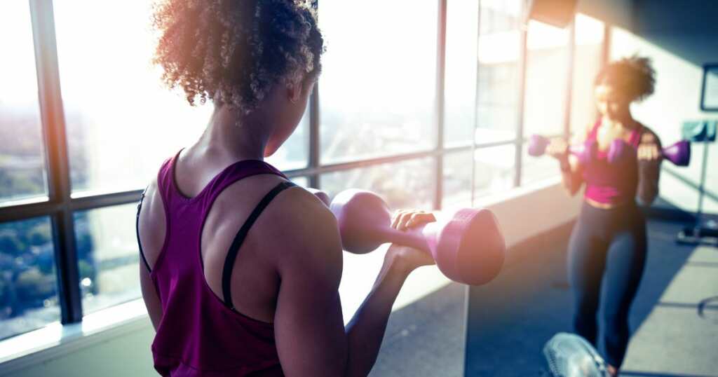 Woman - weightlifting - muscle recovery