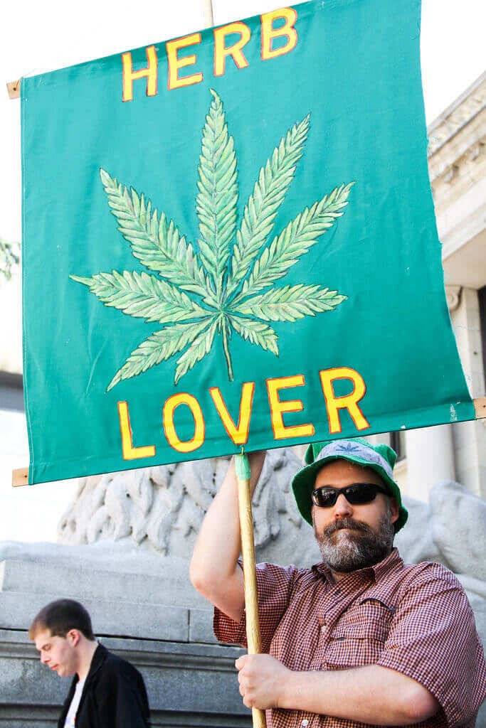 buy edibles online in Brownsburg-Chatham