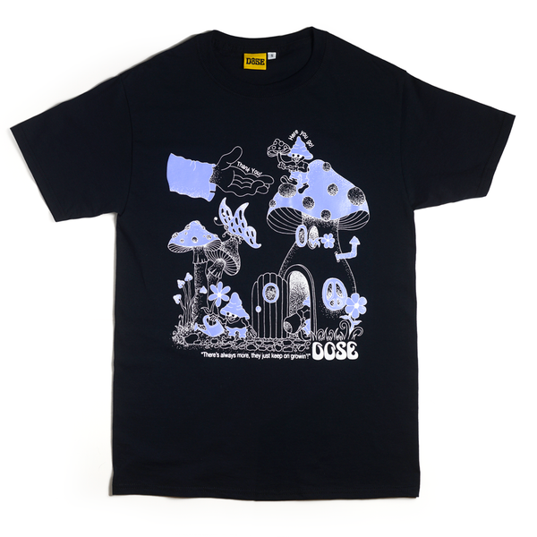 Black T-shirt with doseland mushroom house and elves