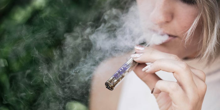 Cannabis Vape Pens : Ultimate Guide to THC & CBD Vapes