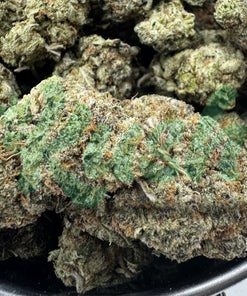 Strawberry Cream | Hybrid | Kush Station | Buy Weed Online In Canada