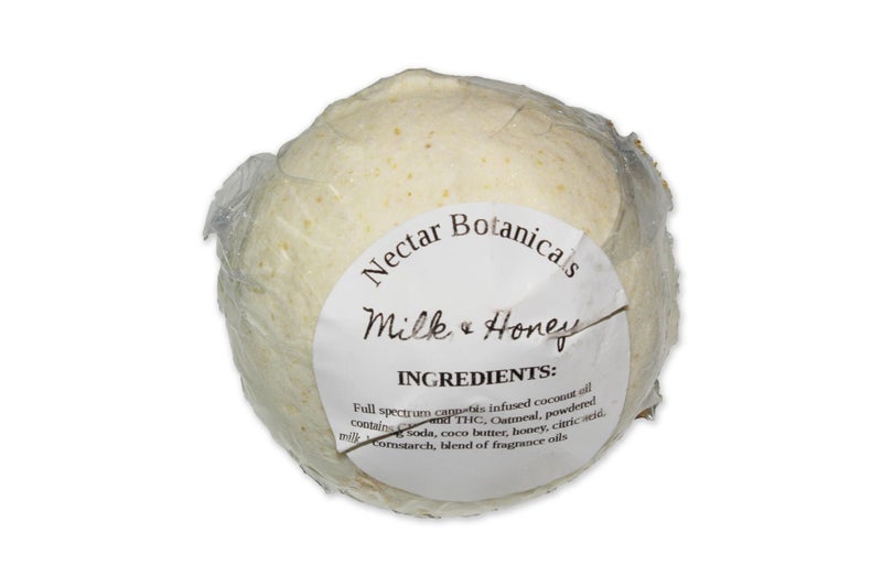 Nectar Botanicals : Bath Bomb - Milk and Honey