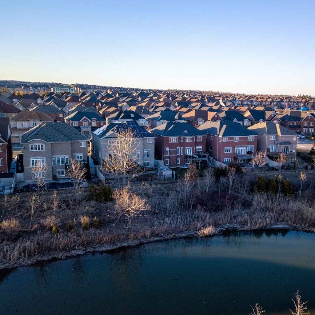 Sky City View of Richmond Hill