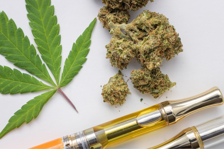 This image features thc distillate in a cannabis vape pen